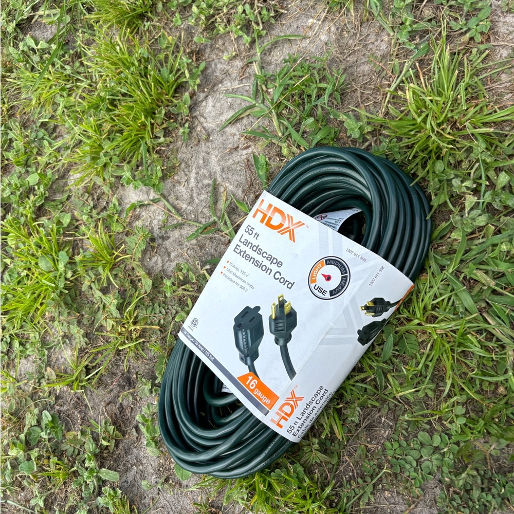 Extencion cord 55 ft. 16/3 Light-Duty Indoor/Outdoor Extension Cord,